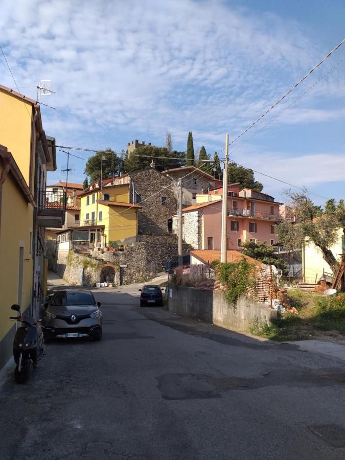 Вилла Casa Di Vecchio Borgo Сарцана Экстерьер фото